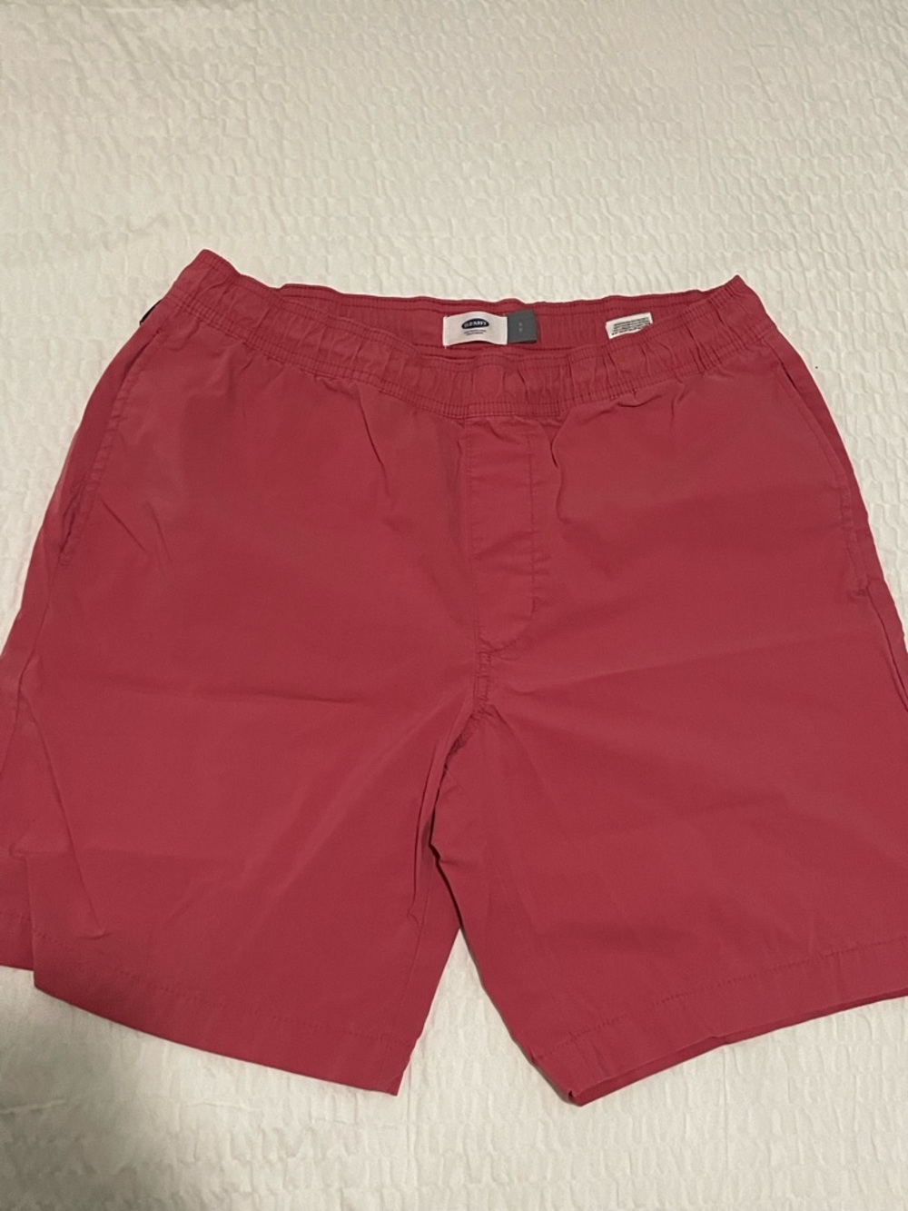 Old Navy men’s  light red Drawstring swim shorts, size S, 7"inseam